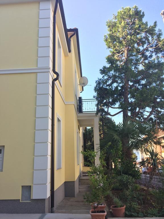 Villa Ana Crikvenica Eksteriør billede